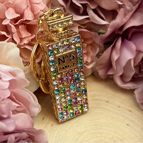 Chic Multicolor Crystal Perfume Bottle Keychain Charm - Picture 8 of 14